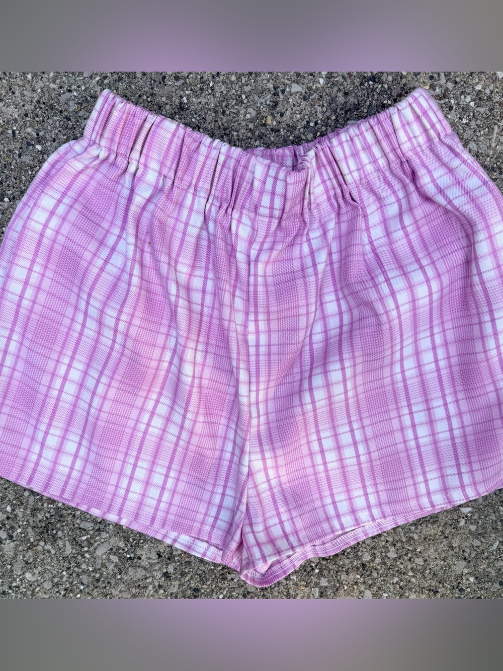 Pink Plaid Women's Elastic Waist Shorts